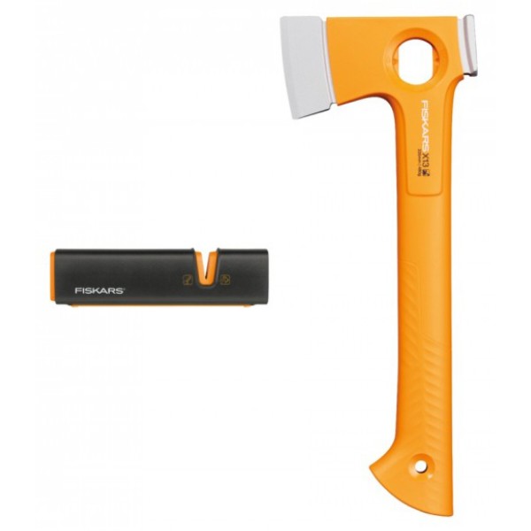 Фото - Топор Fiskars Х13 + точило (1075437)